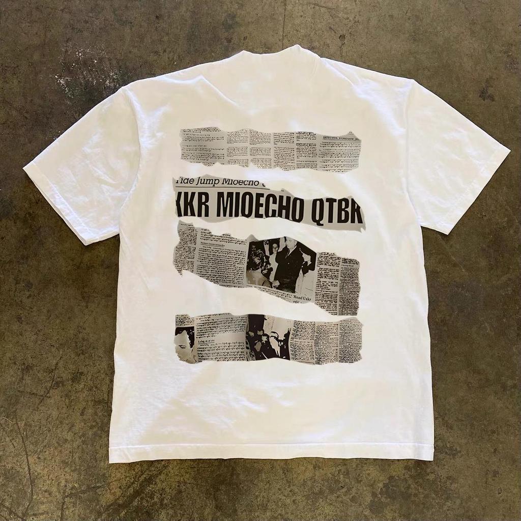 Áo Thun In Họa Tiết Báo Cũ Retro